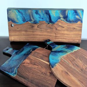 RESIN AND WOOD